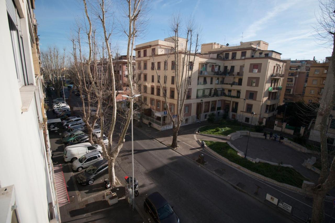 From Ostia Beach To Rome & Airport In A Heartbeat! Exterior foto